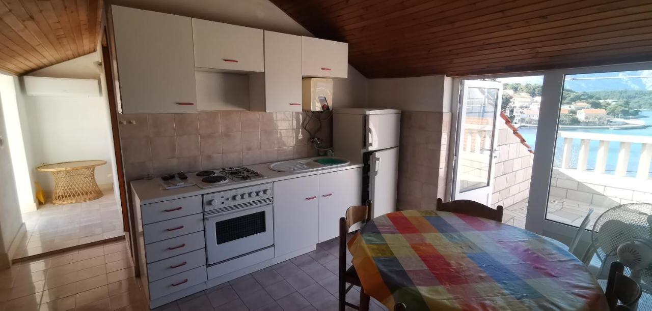 Big House For 14 People In Centre Of Lumbarda Διαμέρισμα Εξωτερικό φωτογραφία
