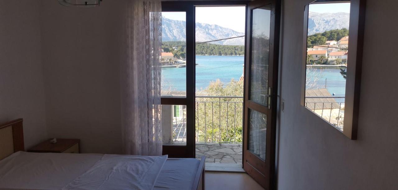 Big House For 14 People In Centre Of Lumbarda Διαμέρισμα Εξωτερικό φωτογραφία
