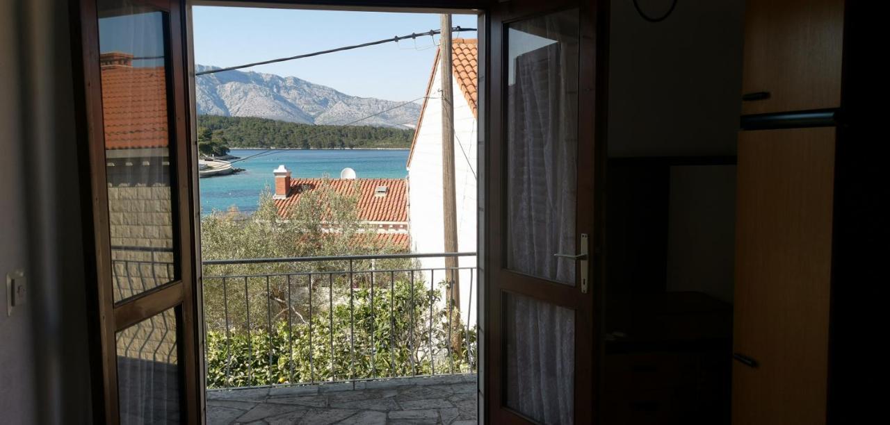 Big House For 14 People In Centre Of Lumbarda Διαμέρισμα Εξωτερικό φωτογραφία